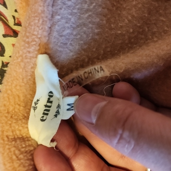 Entro light pink and gray size medium fleece jacket - Picture 3 of 4